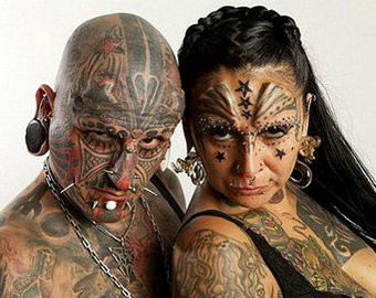 Вижте най-татуираното семейство на света! (СНИМКИ+ВИДЕО)