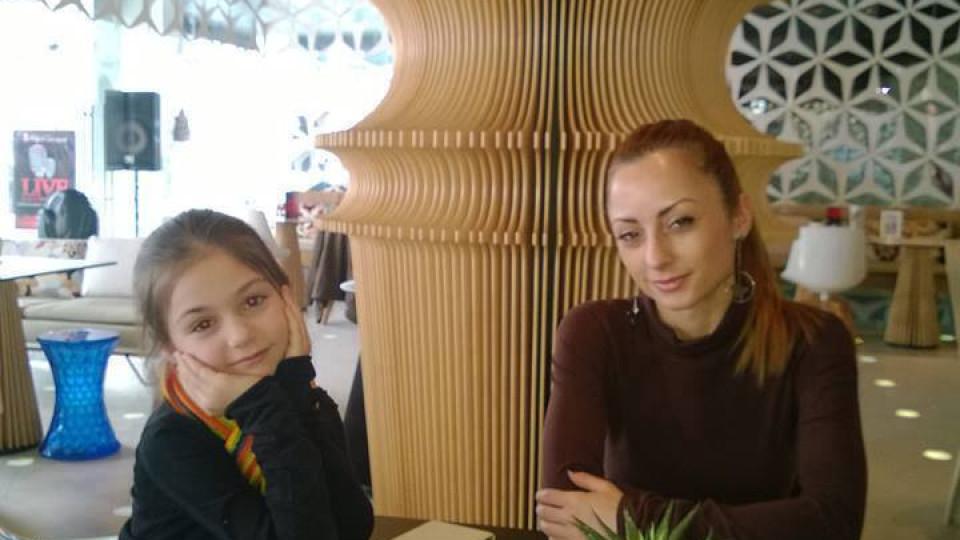 Близки на Крисия: Детето плака заради Слави Трифонов, не е честно!