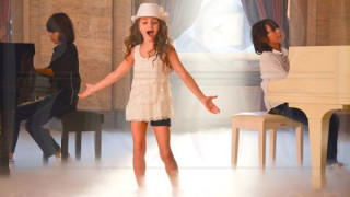 Песента на Крисия за детската Евровизия получи летящ старт от „Шоуто на Слави” (ВИДЕО)