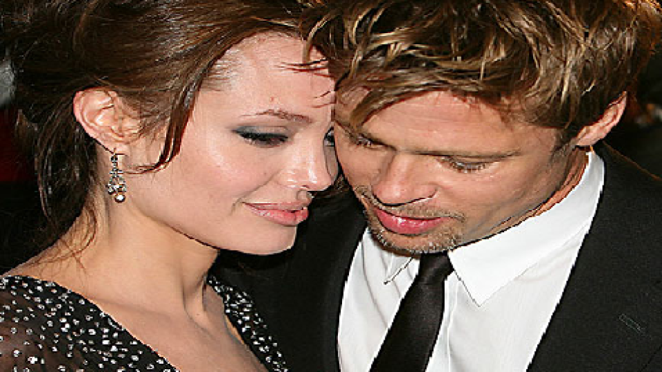 Мъката на Анджелина Джоли стигна дъното: Ето как актрисата понася развода си!
