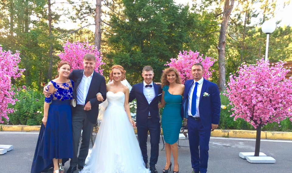 Илиана Раева и Наско Сираков отпразнуваха две много специални сватби (СНИМКИ)