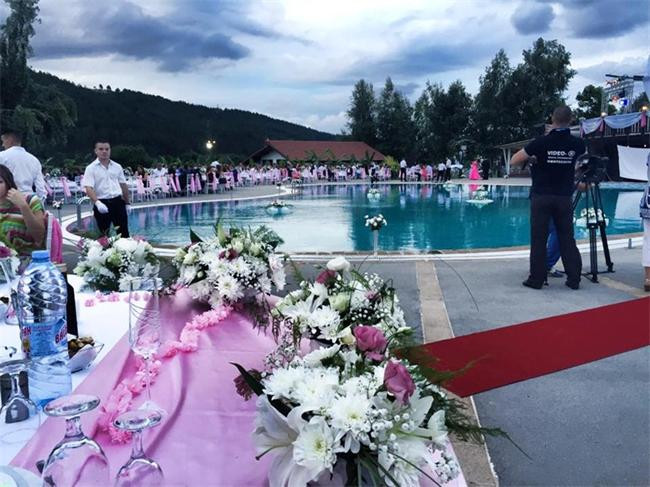 Сватбата, която вдигна Лютви Местан на щерка си, удивява с разкош! (Невиждани СНИМКИ и ВИДЕО)