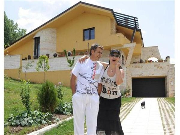 Виж страхотната къща на Катя и Здравко от Ритон! (СНИМКИ)