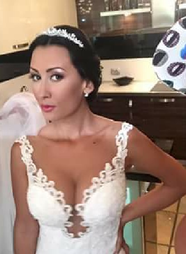 Шок: Емилия на сватбата на Джена, въпреки случилото се с Коко Динев