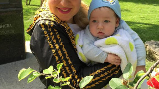 Сладури: Венета Борисова и малък Бойко превзеха Борисовата градина! (подробности + СНИМКИ)
