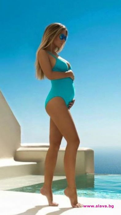 Бременната Емилия шокира всички като се пусна по бански! (не е за хора със слаби сърца - снимки)