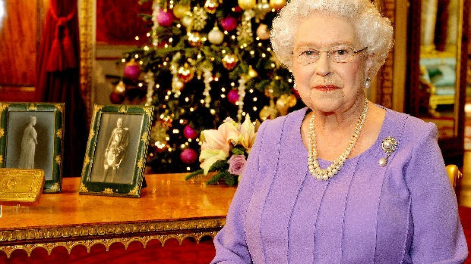 Това ли яде кралица Елизабет II на Коледа? (Готвачът й с шокиращи признания)