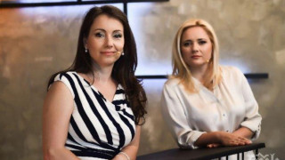 След години приятелство: Скандалът между Лора Крумова и Галя Щърбева взриви Нова ТВ! (а уж бяха като сестри - виж тук)