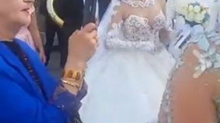 Часът настъпи: Булката Гюлджан събра очите на стотици в столицата! (снимки от сватбата с Фики Стораро)