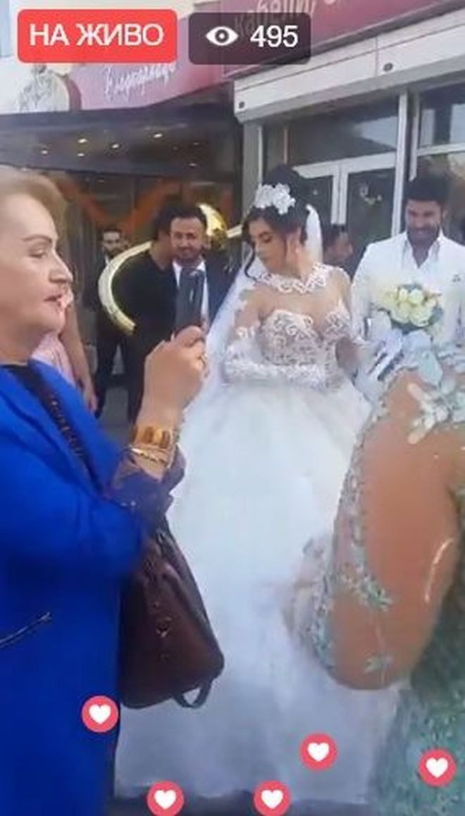 Часът настъпи: Булката Гюлджан събра очите на стотици в столицата! (снимки от сватбата с Фики Стораро)