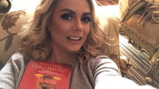 Венета Райкова на легло: Нещо много коварно я връхлетя!