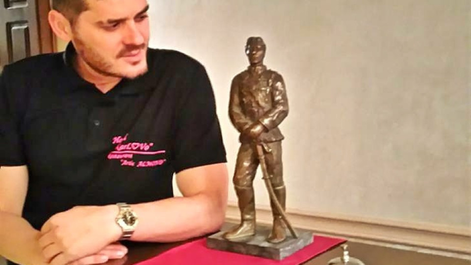 Браво: Албанецът Лео Кадели разтърси с пост навръх рождението на Левски! (виж тук)