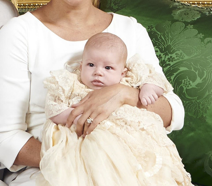 Още едно кралско бебе бе кръстено