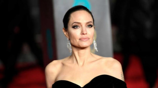 Анджелина Джоли забърса младо гадже!(Ето кой оплете в мрежата)