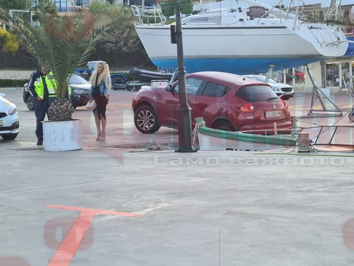 Пияната Нора Недкова стана за резил: Едва не се удави в морето със скъпарската си кола!
