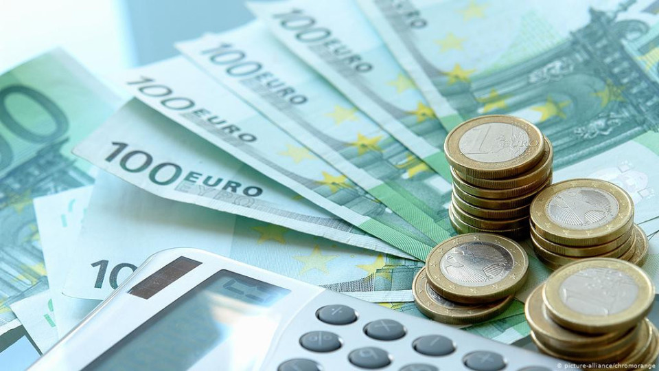 България приема еврото през 2024 година (Още подпробности)