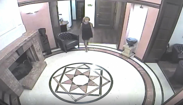 Мая Манолова закована в сградата на Васил Божков, отбягва въпроса на Борисов!
