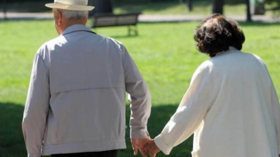 Добра новина от НОИ: Вдигат пенсиите на бъдещите пенсионери