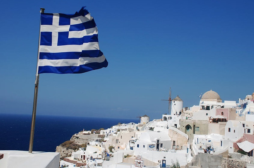 Истински ад застига Гърция