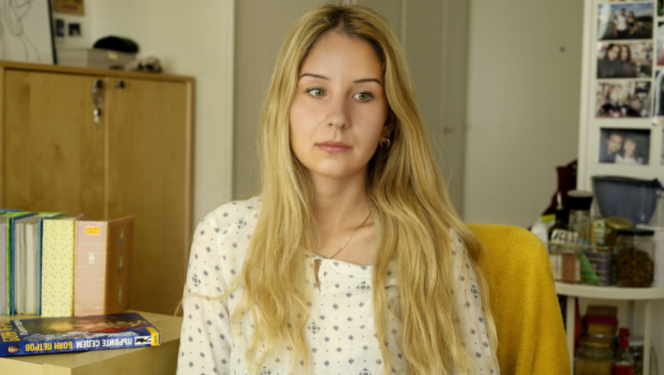 Дъщерята на Боян Петров ще присъства на премиерата на филма "Отново съм тук" - Снимка 2