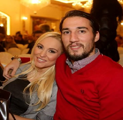 Елена Паришева спира с жертвите за Ивелин Попов, след като той спре да играе
