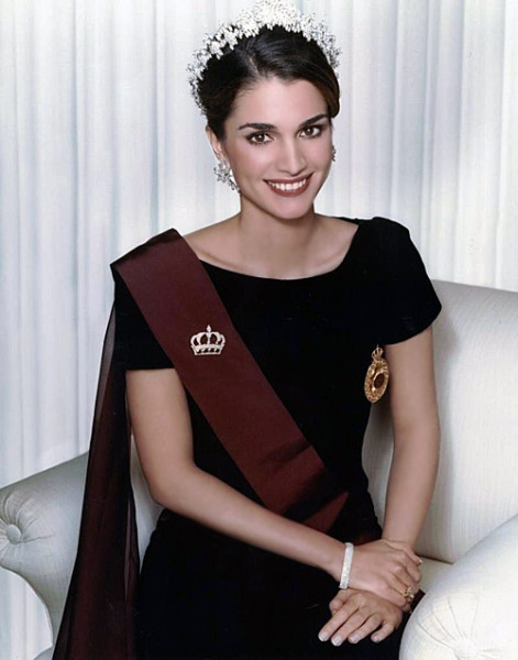 Кралицата на Йордания - нежната власт, красота и ум в едно