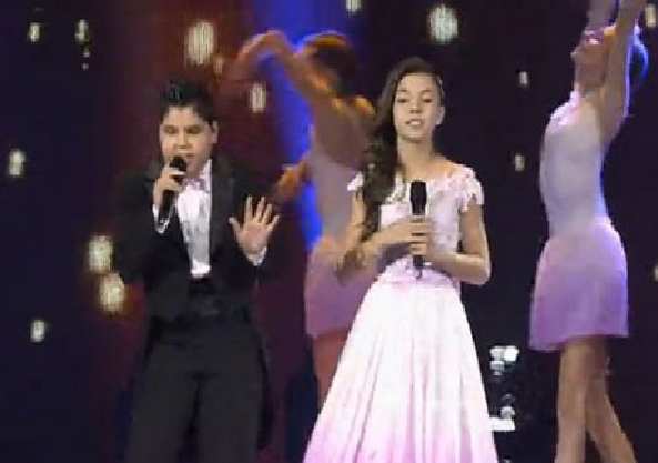 Иван Стоянов и Габриела Йорданова се представиха достойно в "Детска Евровизия 2015"