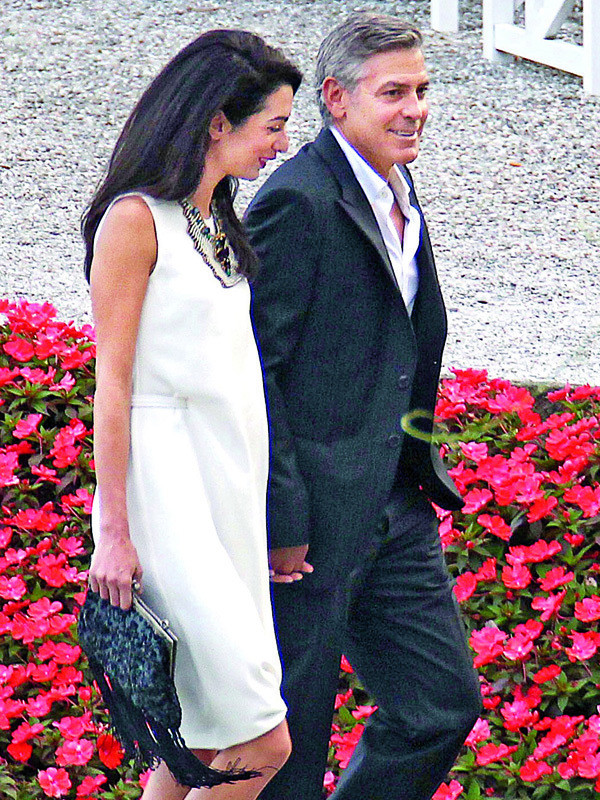 Любовта между Клуни и Амал започва през 2013-година и скоро следва предложение за брак