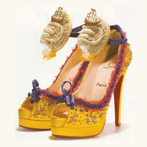 Колекционерските обувки сгжлавата на мария Антоанета на каишката