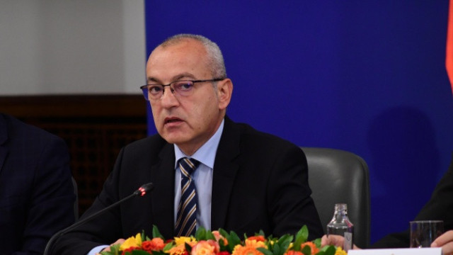 Зетят на новия служебен премиер Гълъб Донев Стериан Фолев е