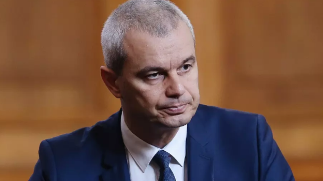 Лидерът на проруската партия Възраждане Костадин Костадинов по известен като Костя