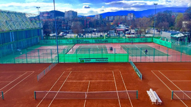 Трима милионери са завладели тенис кортовете в Пловдив и няма
