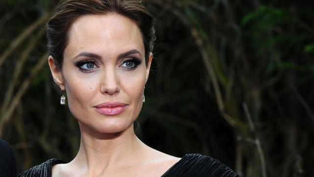 Нов скандален слух за Анджелина Джоли разтърси Холивуд из основи Оказва