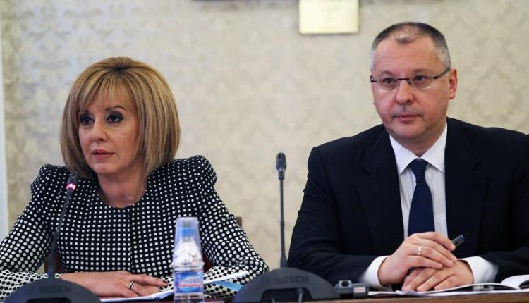 Ще изместят ли Станишев и Мая Манолова, Костя Копейкин?