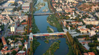 Софиянци жалят избора на изпълнител за почистването на река Марица 