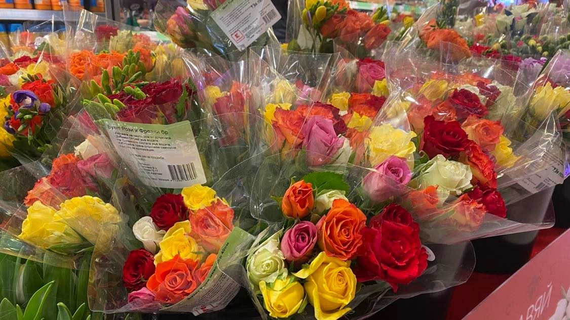 Близо 400 000 цветя на атрактивни цени за Деня на жената в Kaufland
