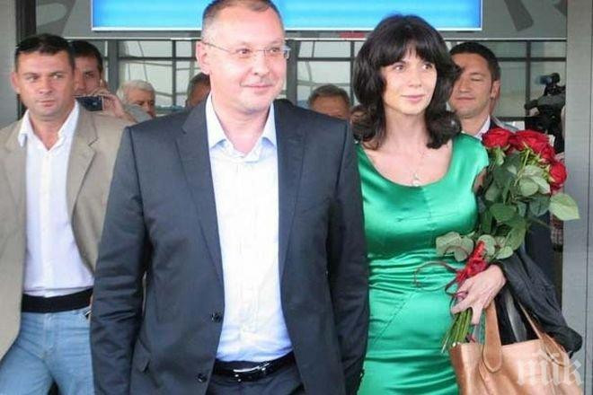 Няма да я познаете: 52-годишната жена на Сергей Станишев е неузнаваема! (СНИМКИ на новата Моника)