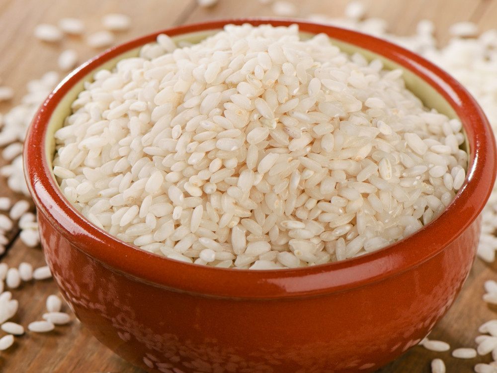 Българският пазар е залят от фалшив ориз. Ето как да го разпознаете!