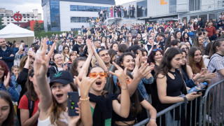 Quartal District посрещна хиляди посетители на официалното си откриване
