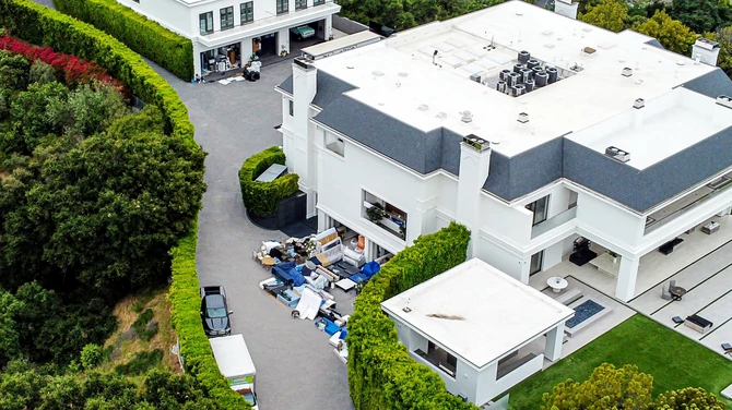 Джей Ло и Бен Афлек се местят в имение за 60 млн. долара, спиращи дъха снимки - Снимка 8