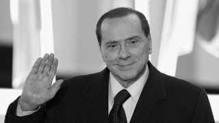 Спомина се Силвио Берлускони