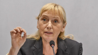 Защо КПКОНПИ се предаде по делото срещу евродепутатката Елена Йончева?