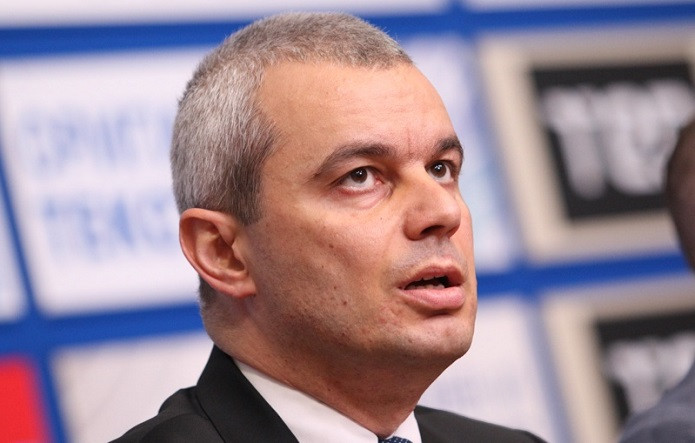 Депутатите на Копейкин вдигнаха ръце от ежемесечното му ошушкване