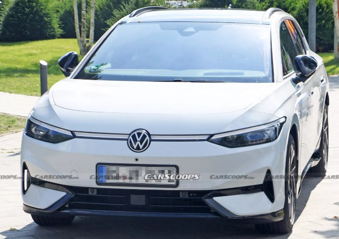 Показаха новия семеен електромобил на Volkswagen, изминава 700 км след зареждане СНИМКИ - Снимка 9