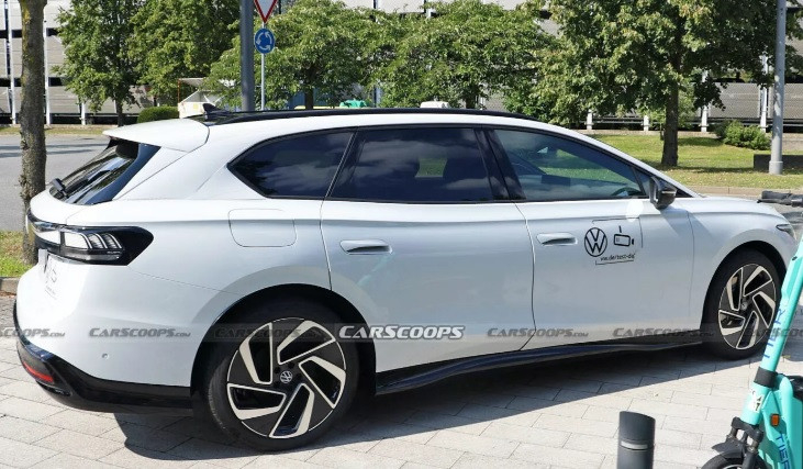 Показаха новия семеен електромобил на Volkswagen, изминава 700 км след зареждане СНИМКИ - Снимка 3