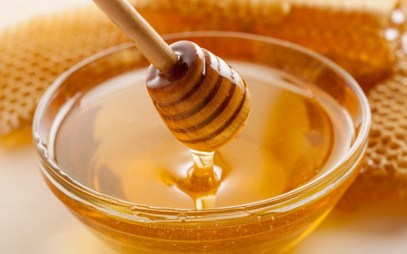 Учените са категорични: 2 лъжици мед на ден правят това с организма ви