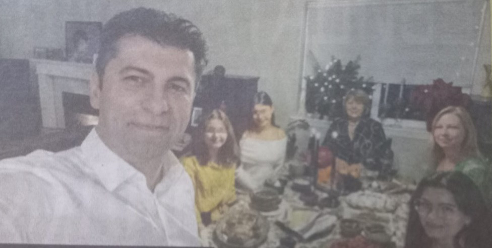 Кирил Петков видя дъщеря си след година раздяла