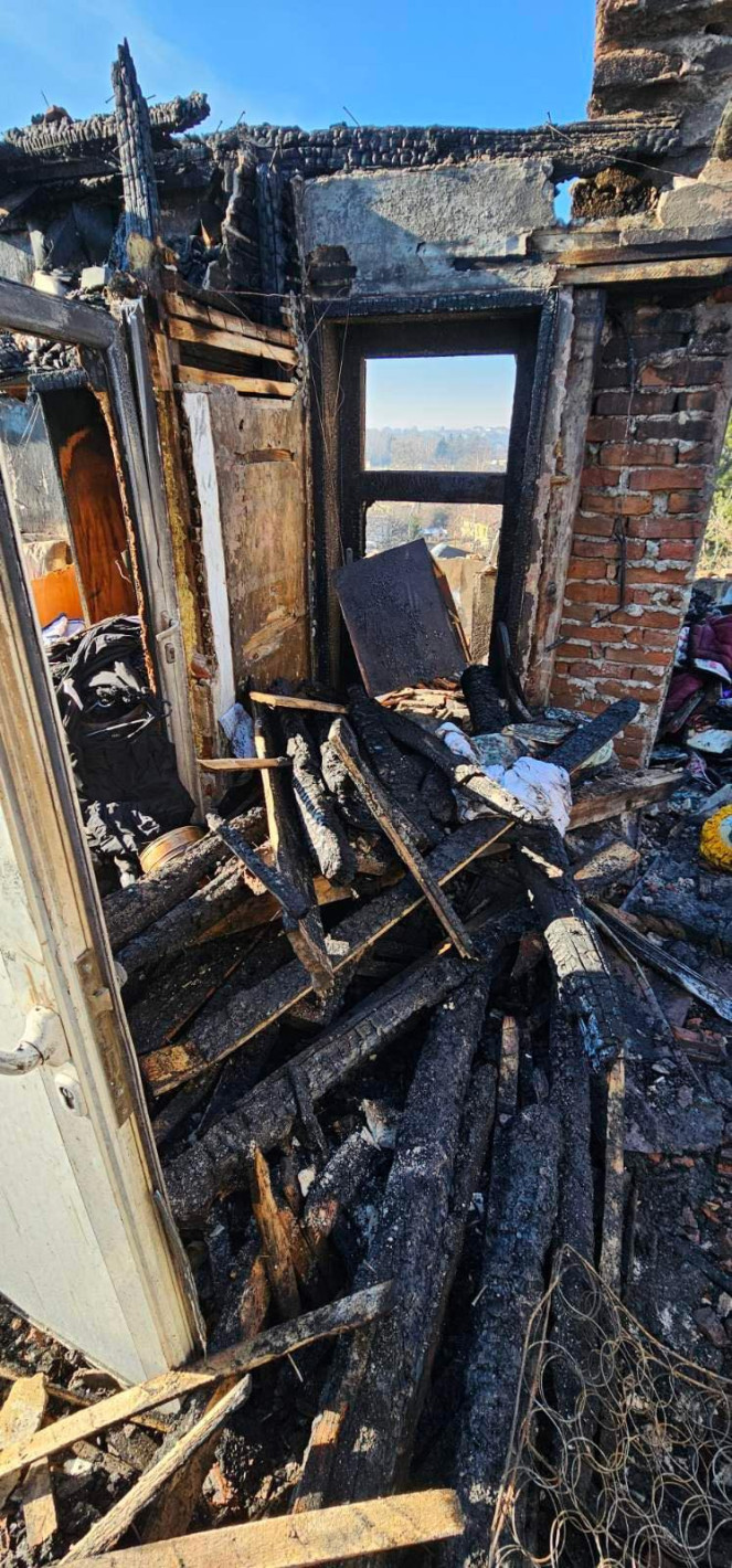 Антон Хекимян: СОС трябва да отпусне финансова помощ на хората от опожарената сграда в Нови Искър - Снимка 4