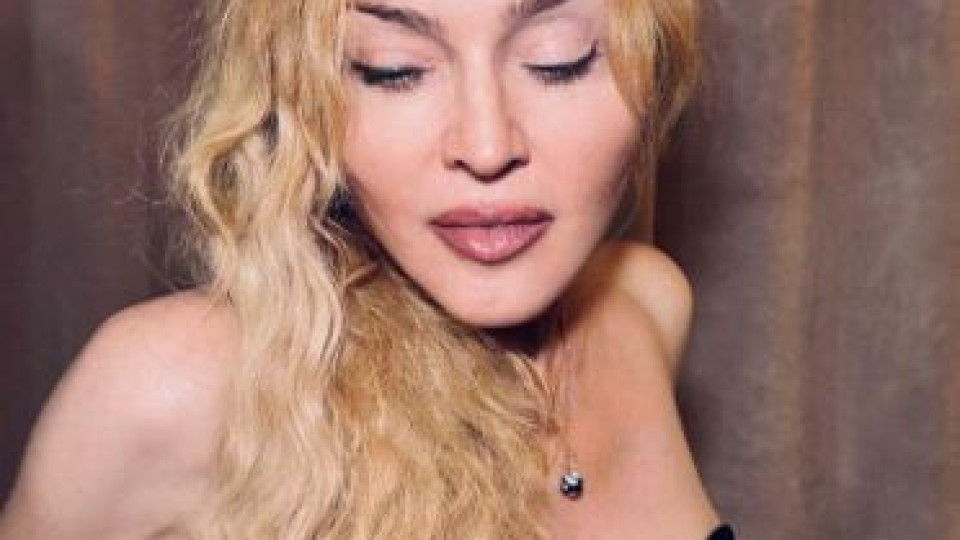 Мадона се изтипоса с фотошоп като млада жена без бръчки (Един малък пропуск издаде истинската възраст на певицата – Снимка)