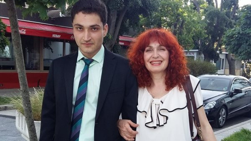 Зверски убитата от сина си учителка Рада Гешева отказвала да го прати в психиатрия